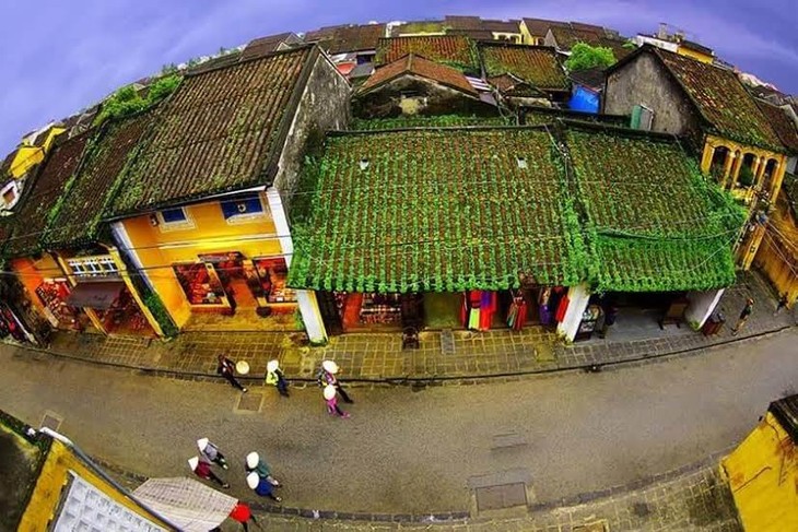 Hoi An Ancient Town: Day and Night - ảnh 2